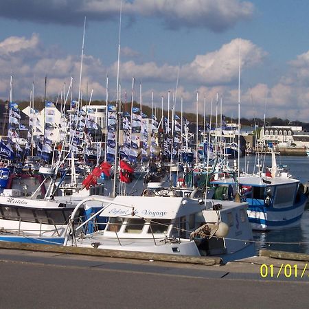 Hotel Du Port Concarneau Buitenkant foto