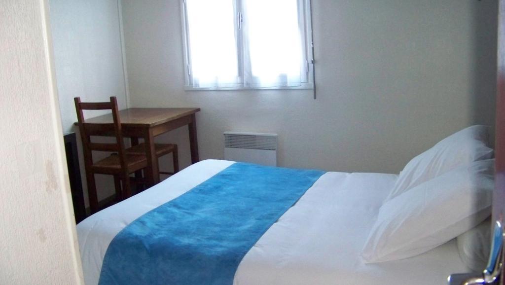 Hotel Du Port Concarneau Kamer foto